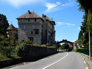 Fototapeta na wymiar Tourronde Castle
