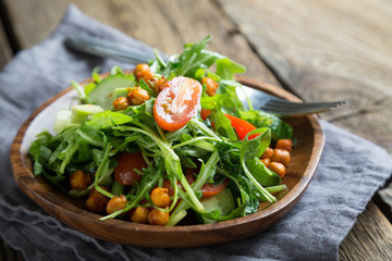 Fresh vegetable salad with chickpeas
