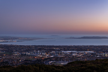 Fototapeta premium Fire in the sky! Amazing sunset over Dublin.