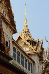Fototapeta premium buildings in the great palace in bangkok (thailand)