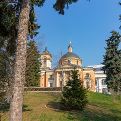 Fototapeta na wymiar view of the church of St. Varvara on street Varvarka, Moscow, Russia