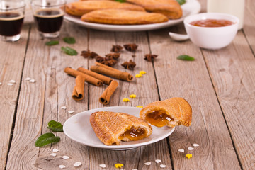 Florentines sweet puff pastries.