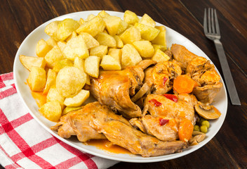 conejo estofado