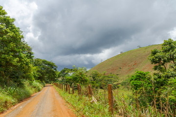 Estrada rural brasileira