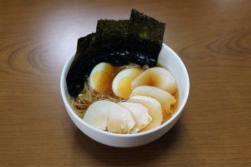 鶏だしラーメン