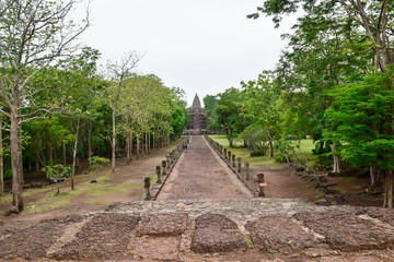 Fototapeta na wymiar Khao Phanom Rung Castle, the oldest place in history in Buriram, Thailand