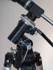 azimuth mount closeup