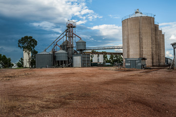 grain silos © Robert