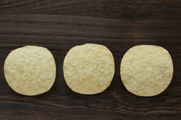 成形ポテトチップス