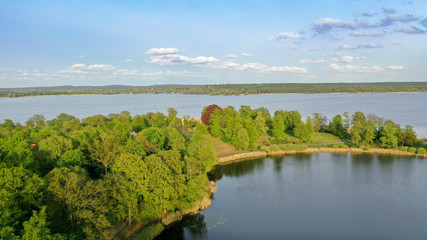 Fototapeta na wymiar Seenlandschaft Schwielowsee - Haussee in Petzow - Glindower See