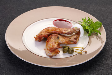Roasted rabbit legs