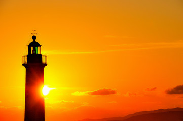 phare, coucher de soleil, lumi&egrave;re, mer, ciel, oc&eacute;an, c&ocirc;te, silhouette, tour, nuage, phare, eau, soleil, plage, navigation, cr&eacute;puscule, orange, nuit, architecture, lever du soleil, livraison, maison, c