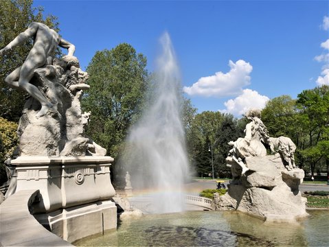 Fontana dei Dodici mesi,