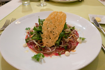 牛肉のカルパッチョ