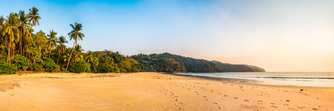 Paradise Beach at sunset (Sar Sar Aw Beach), Dawei Peninsula, Tanintharyi Region