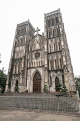 Fototapeta premium 聖ヨセフ大聖堂 ハノイ ベトナム