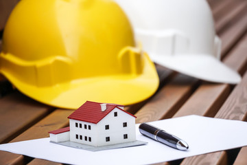 Real estate investment: purchase agreement for a new house