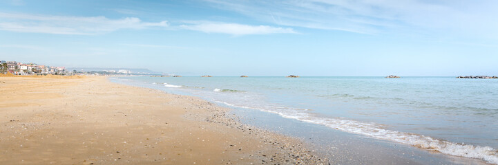 Fototapeta na wymiar Beach and sea in Pescara