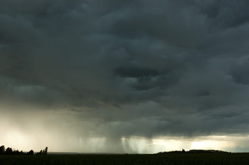 Ciel de pluie et d'orage