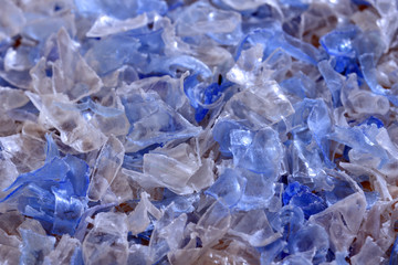 Plastic flakes