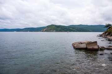 Fototapeta na wymiar the view from the shore of lake Baikal