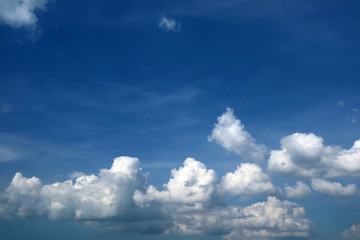 blur white heap cloud sunshine on blue sky soft cloud