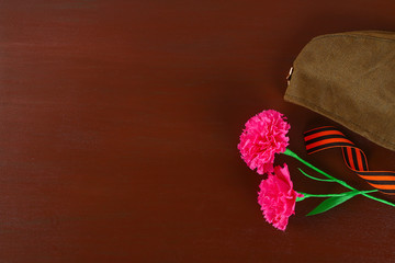 Diy May 9th carnations from crepe paper, wire and napkins. Gift idea, decor 9 May.