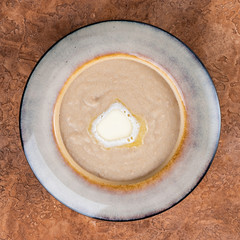 Amaranth porridge with butter.