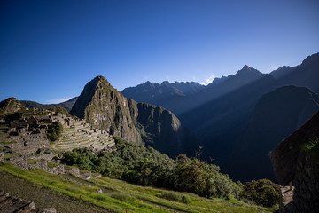 morning light machu picchu
