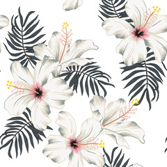 Tropische hibiscus bloemen en palmbladeren boeketten, witte achtergrond. Vector naadloos patroon. Jungle gebladerte illustratie. Exotische planten. Zomer strand bloemmotief. Paradijs natuur