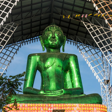 A Green Buddha Statue, Phrathat Doi Ha Chedi; Tambon Si Don Chai, Chang Wat Chiang Rai, Thailand
