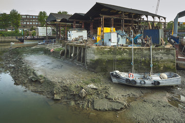 Fototapeta na wymiar Durham Wharf, River Thames, Brentford