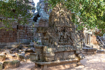 Fototapeta premium Ta Som temple in complex Angkor Wat in Siem Reap, Cambodia in a summer day, UNESCO World Heritage site