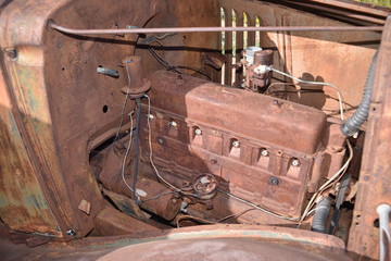 Arizona's Goldfield mining town: vintage rusted-out cars and trucks