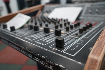 mixing console