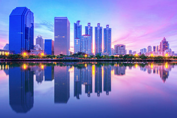 Fototapeta na wymiar Cityscape skyline with reflection in water