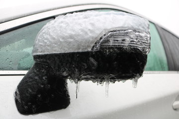 Frozen Rear View Mirror - Cover in Ice