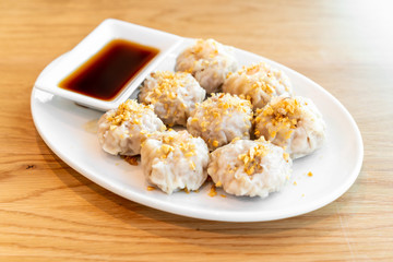 shrimp dumplings dim sum