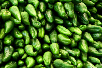 Green pepper pile