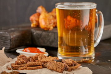 beer, sneeks and chicken