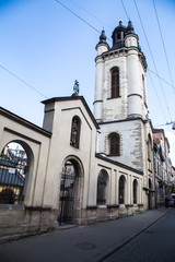 Fototapeta na wymiar Ancient architecture in the centr od Lviv