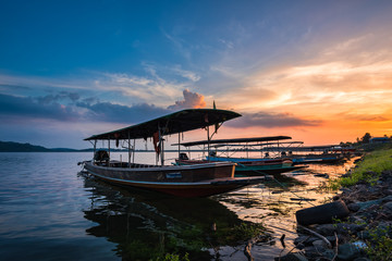 Passenger boats for tourism are parked in the river