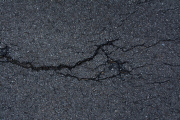 Ground rift-009