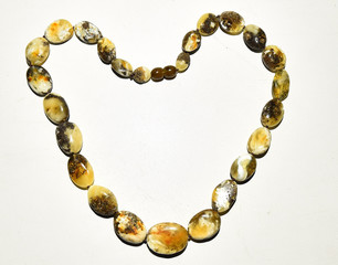 necklace amber on white background 8