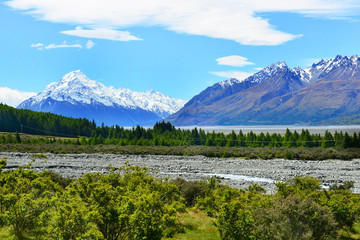 Fototapeta na wymiar Aoraki Mount Cook Mount Cook National Park, South Island, New Zealand