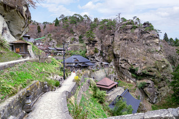 【山形山寺】宝寿山立石寺の春