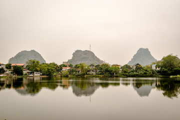 hoa lu old capital of vietnam, ninh binh region - 265486135