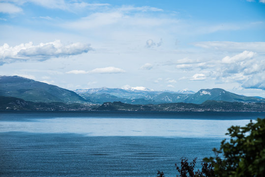 Beautiful italian alpine Lake Garda © alipko