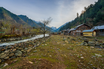Laripora village at Pahalgam district which is recognized as a paradise on earth is the famous place of travel destination when touring in Jammu and Kashmir state India