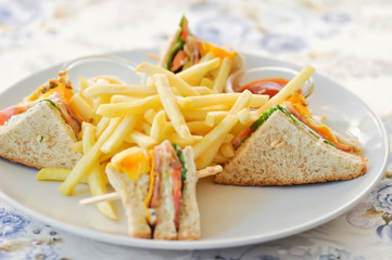 club sandwich or ham and egg sandwich